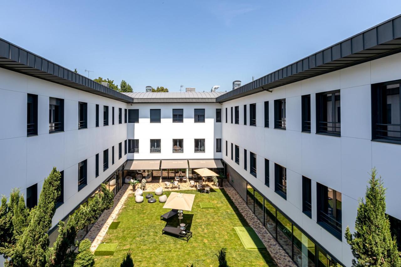 克劳德Les Jardins De St Cloud公寓式酒店 外观 照片